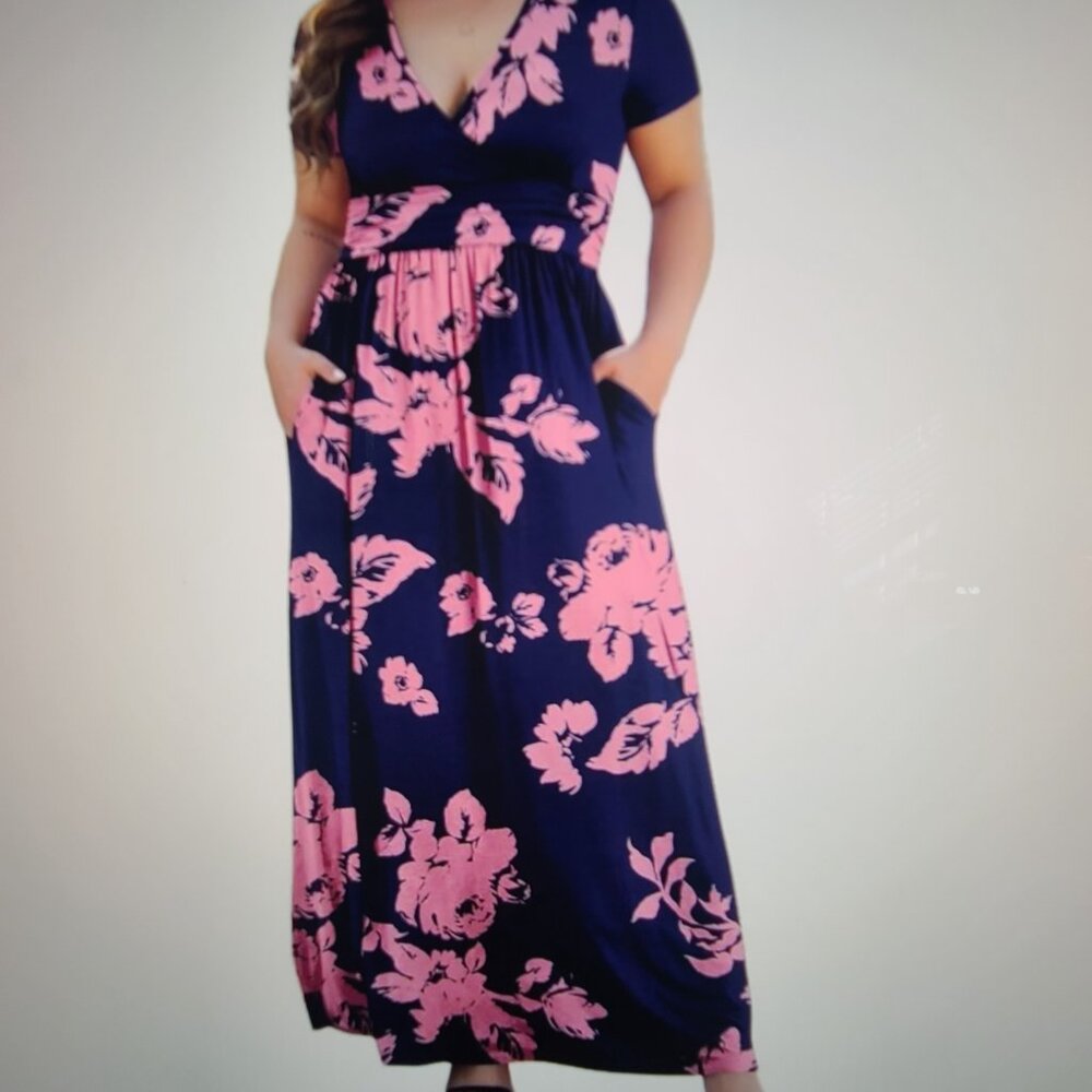 Women's Maxi Dress - Picture 4 of 6